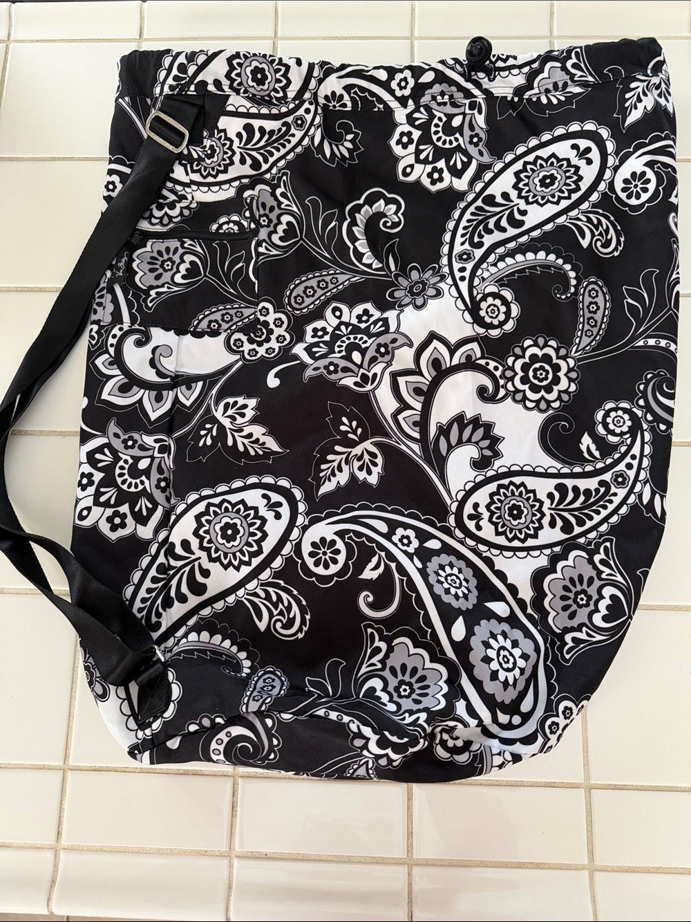 Vera Bradley Midnight Paisley NWOT